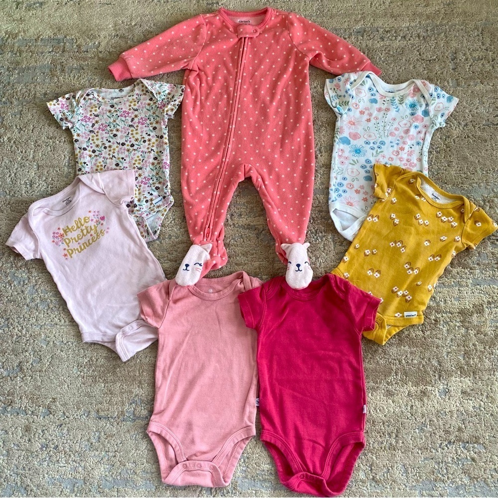 Gerber/Honest Baby/Carter’s 3-6 months Baby Girl Bundle of Onesies Footsie